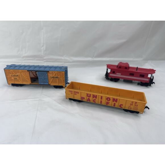 Vtg Tyco Union Pacific #2923 Gondola Train Car Laramie LNP&W 53412 Red Caboose - Picture 5 of 9